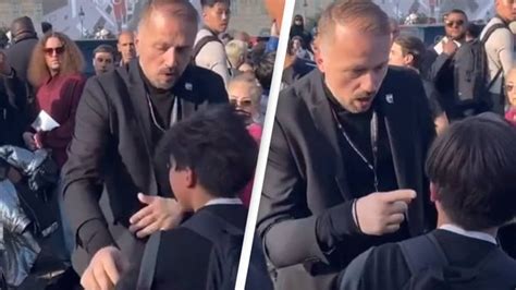 louis vuitton slaps kid|[Summary] Louis Vuitton security slaps 13 yo boy at the  .